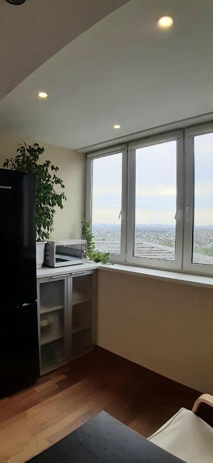 1/10 Вулиця Радунська Apartment Kiev Luaran gambar